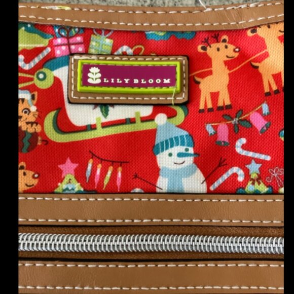 🎄Lily Bloom brand Christmas Pattern Bag - Picture 2 of 6